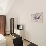 Apartment Oasis & Cozy Lozenets